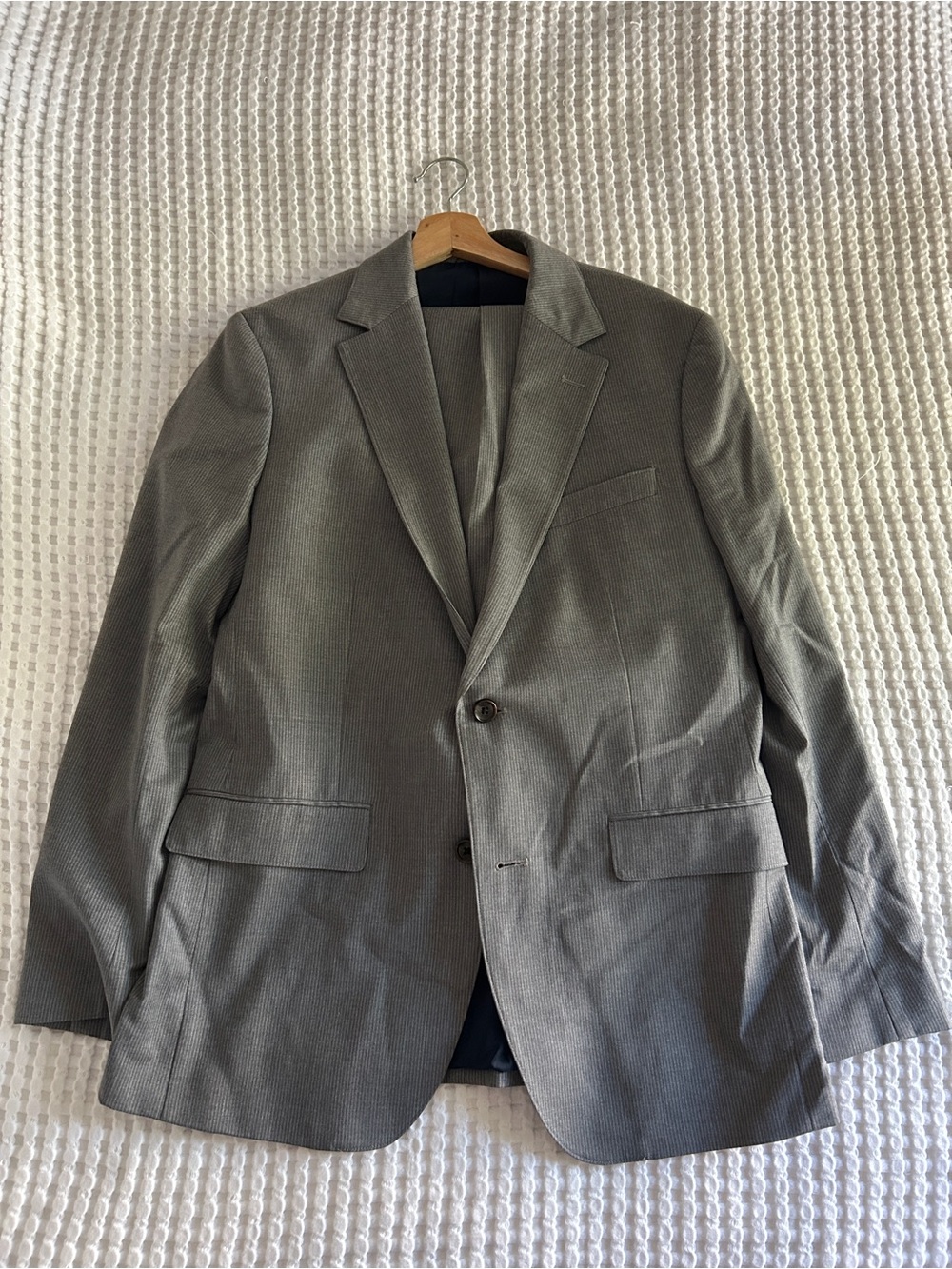 Bonobos Marlane 2 Piece Suit 100% Wool Gray Pinstripe 40R/33W